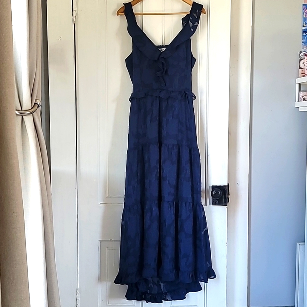 Flowy Lightweight Navy Floral Midi Dress